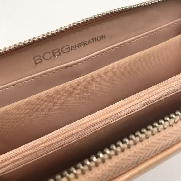 BCB Generation Allison Wallet Peach Patent Leather Wristlet Zip Around Organizer - Picture 11 of 11